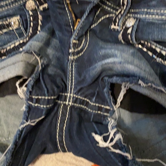 Miss Me signature stretch shorts - Picture 9 of 9